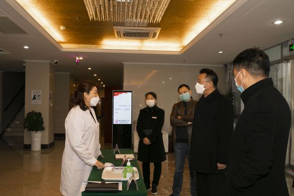 市总工会领导指导检查南京市职工疗养院防疫、复工工作